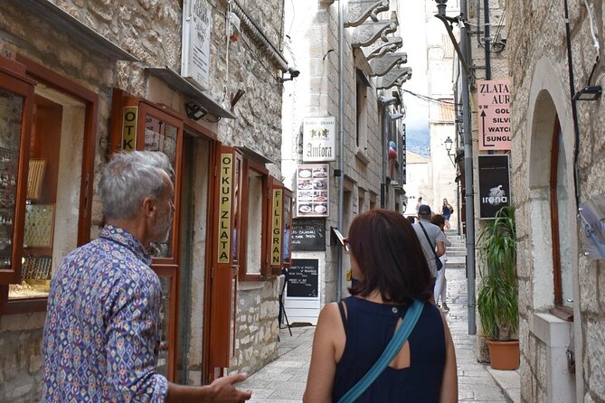 1 Hour Private Walking Tour in Korcula - Just The Basics