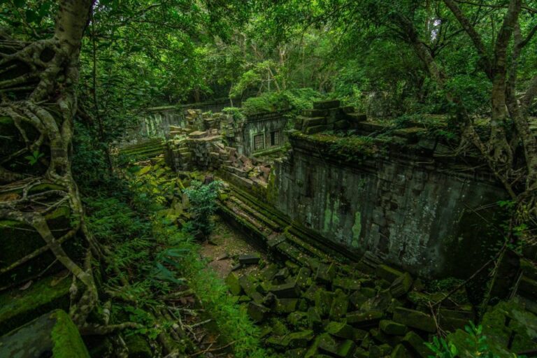 3-Day Angkor Wat & All Interesting Temples With Beng Mealea