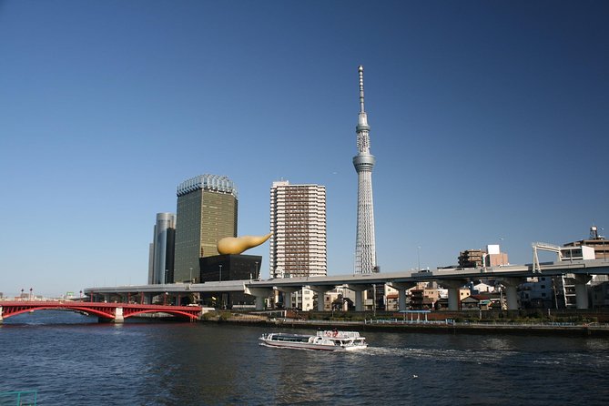 8-Hour Tokyo Tour by Qualified Tour Guide Using Public Transport
