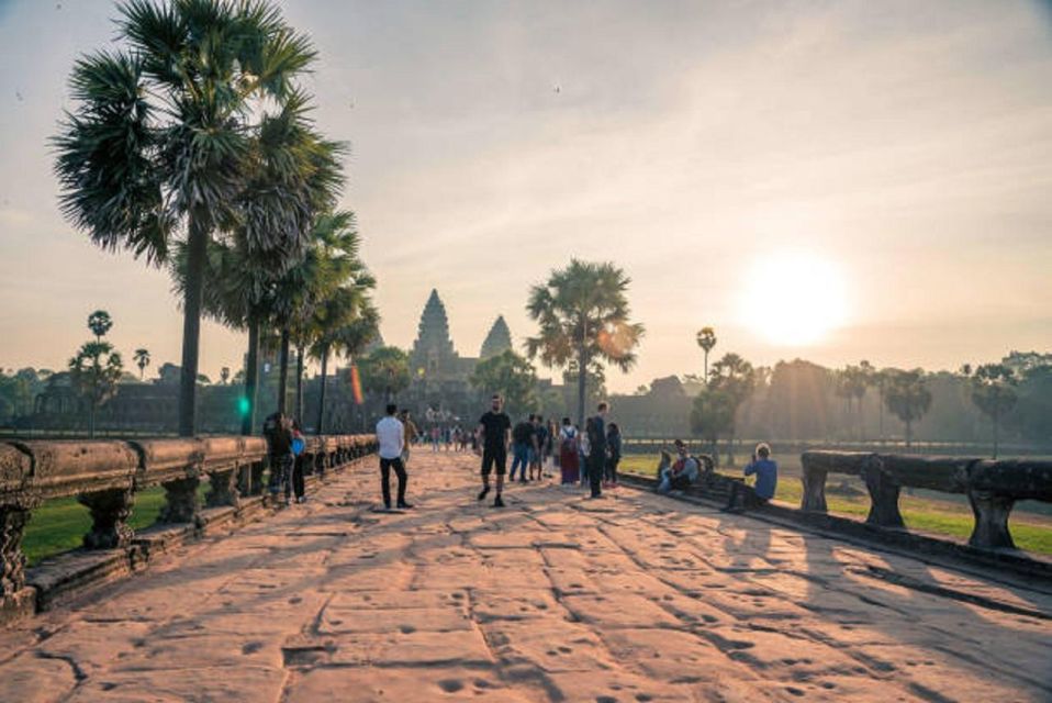 Angkor Wat: Guided Sunrise Bike Tour W/ Breakfast and Lunch - Booking Details