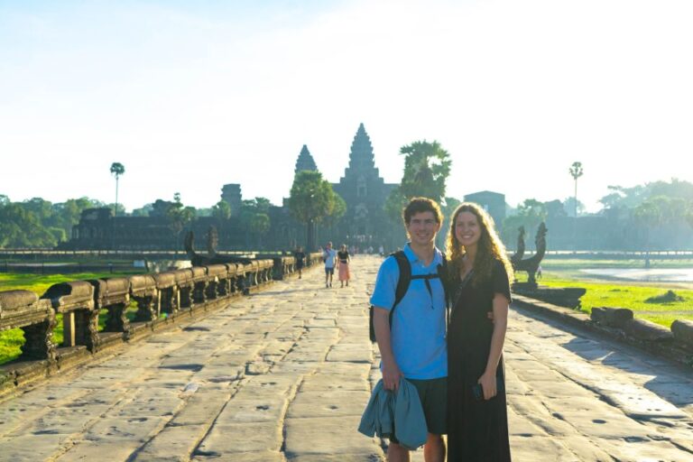 Angkor Wat Sunrise Private Tuk-Tuk Guided Tour