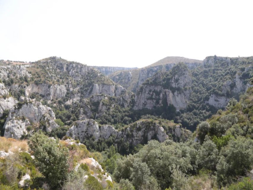 Avola: Cavagrande Del Cassibile Reserve Hiking Tour - Tour Title and Location