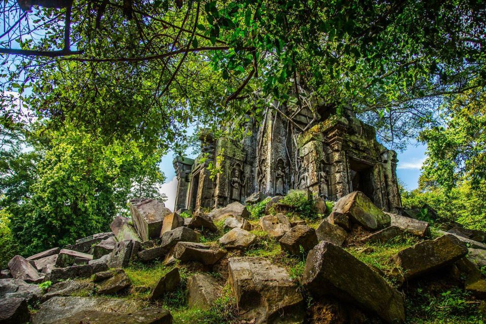 Beng Mealea, Banteay Srei, Bakong, Rolous Group Private Tour