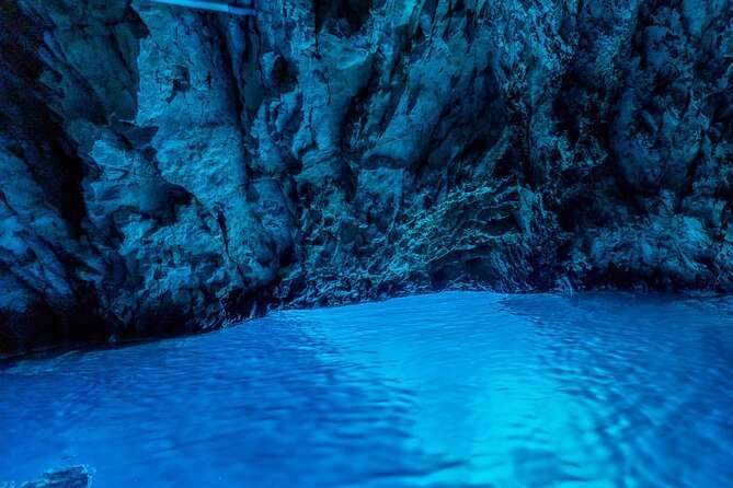 Blue Cave and Hvar 5 Islands Speedboat Tour From Split&Trogir