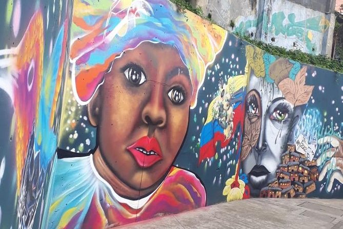 City Tour and Grafitour Comuna 13 - Tour Overview