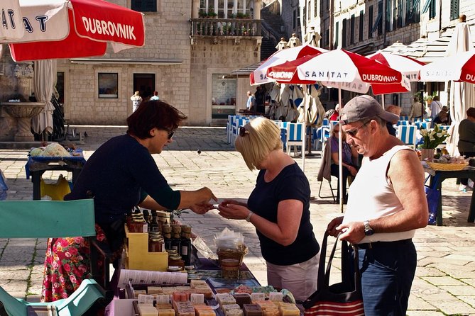 Dubrovniks Old Town Walking Tour - Tour Features