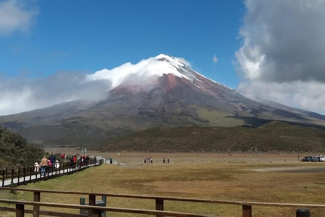Excursion to Cotopaxi National Park and Limpiopungo Lagoon (Mar )