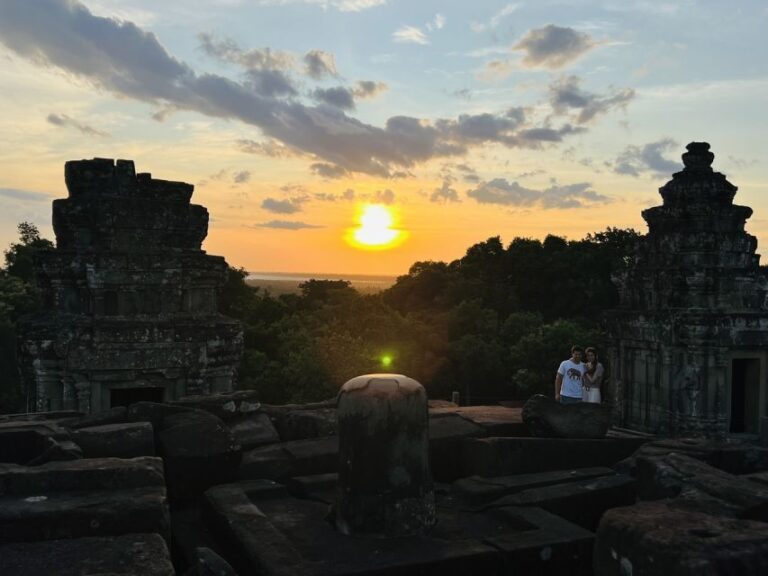 Explore Angkor Wat by Bike and Sunset