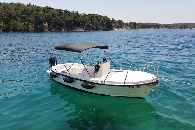 Explore the West Coast of the Island Brac by BETINA Boat - Experience the Scenic Beauty of Brac