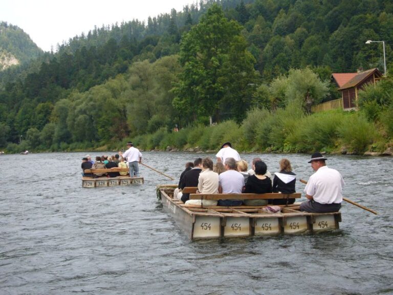 From Krakow: Dunajec River Gorge Rafting Trip