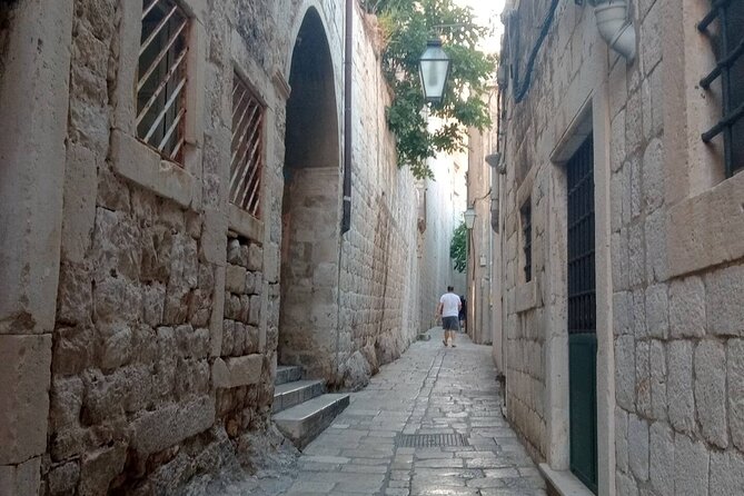 Historic Walk With Game of Thrones Details in Dubrovnik