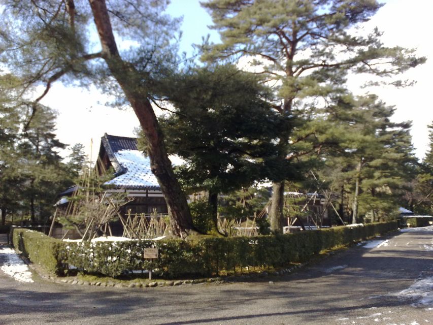 Kanazawa Like a Local: Customized Guided Tour - Tour Duration and Flexibility