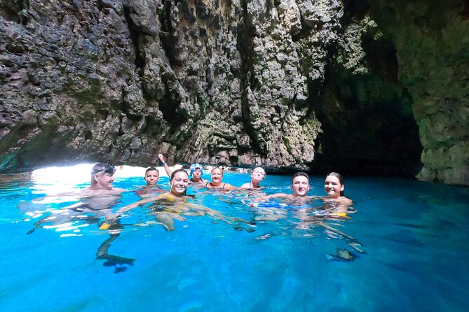 Kayak Tour With Cave Experience