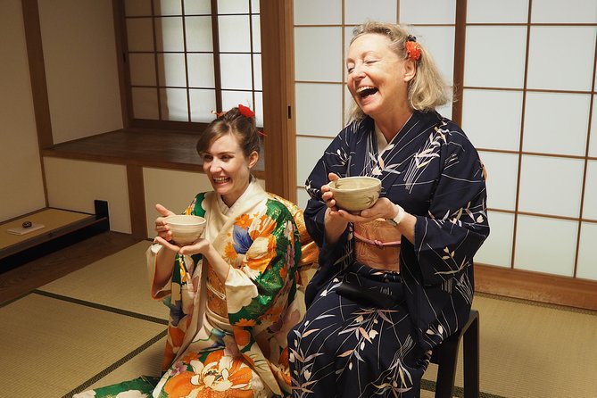 Kimono and Authentic Tea Ceremony in Miyajima