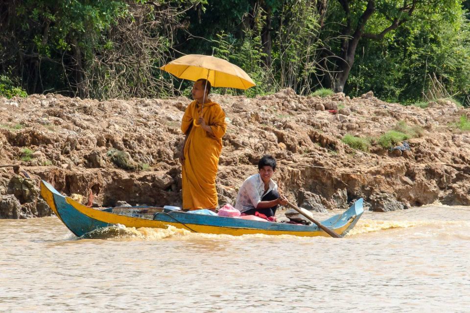 Kompong Phluk: 2 Villages Full-Day Adventure Tour