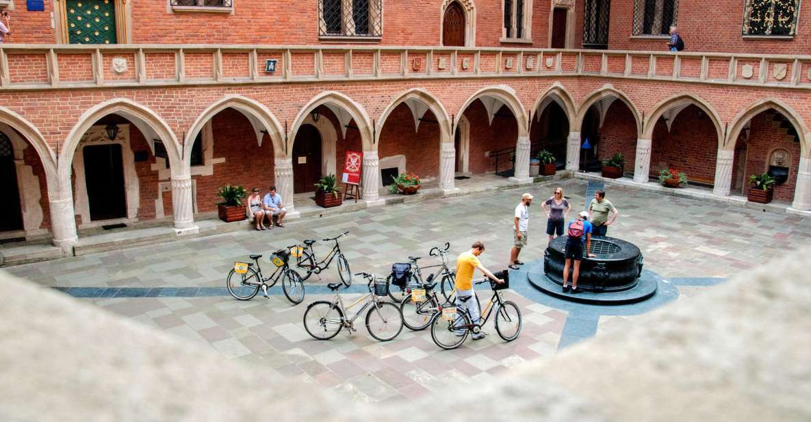 Krakow: Bike Tour of Old Town, Jewish Quarter and the Ghetto - Tour Duration and Guide Availability