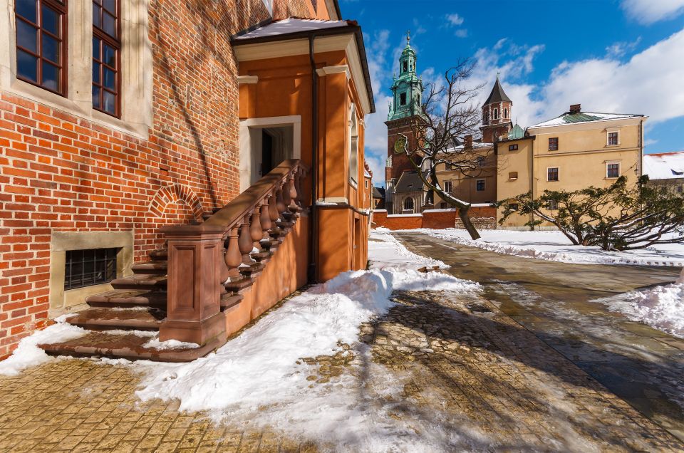 Krakow: Wawel Castle and Cathedral Guided Tour