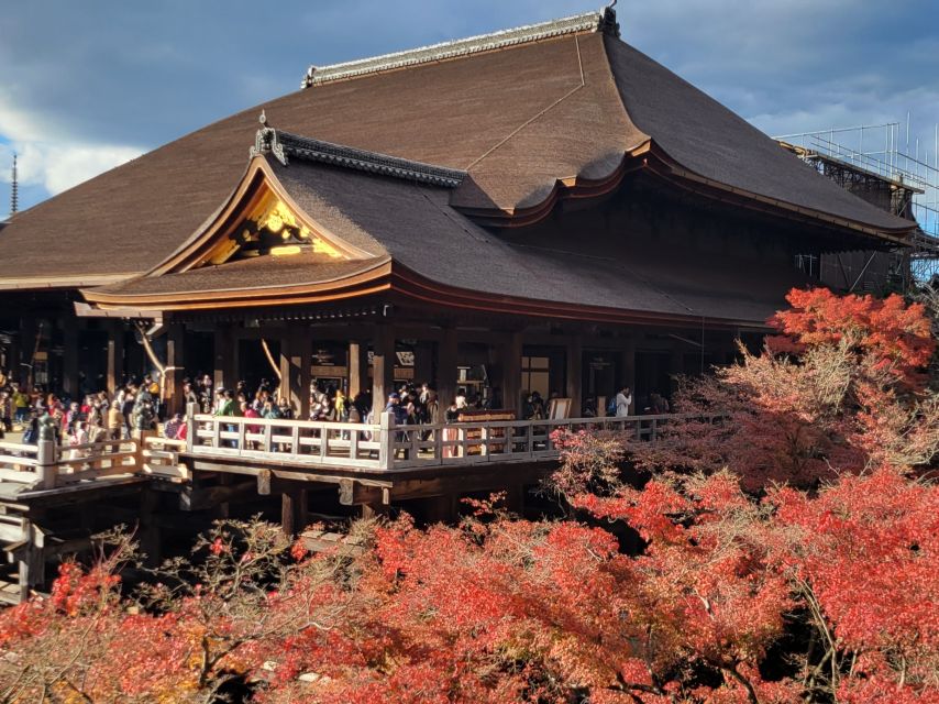 Kyoto: Private Walking Tour With Government Certified Guide - Activity Details