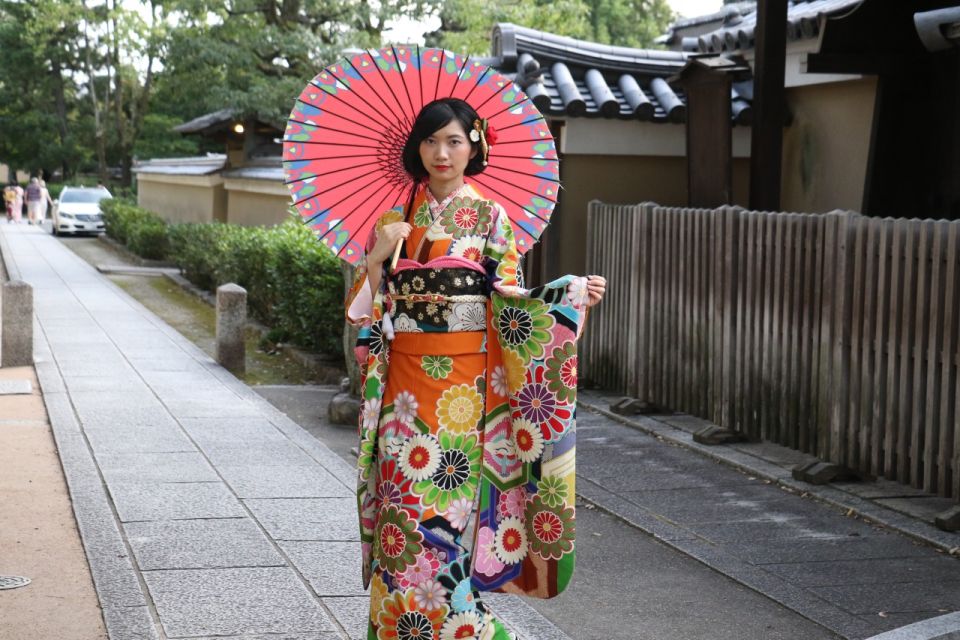 Kyoto: Traditional Kimono Rental Experience - Booking Details