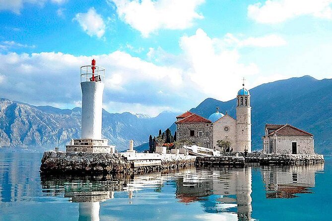 Montenegro & Bosnia in 1day: 2 Countries Day Tour From Dubrovnik