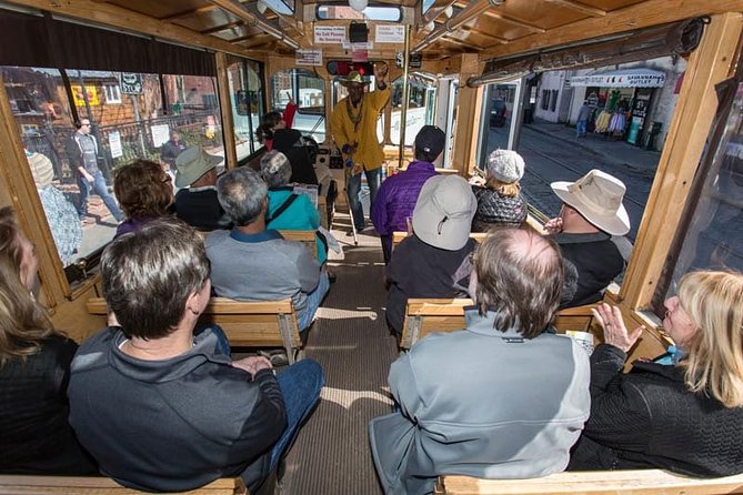 Narrated Historic Savannah Sightseeing Trolley Tour