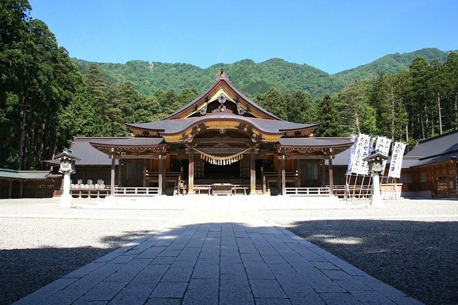 Niigata Full-Day Private Tour With Government-Licensed Guide - Tour Details