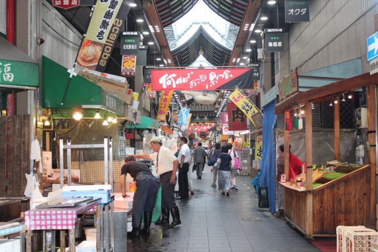 Osaka: Kuromon Market Food Tour With Tastings