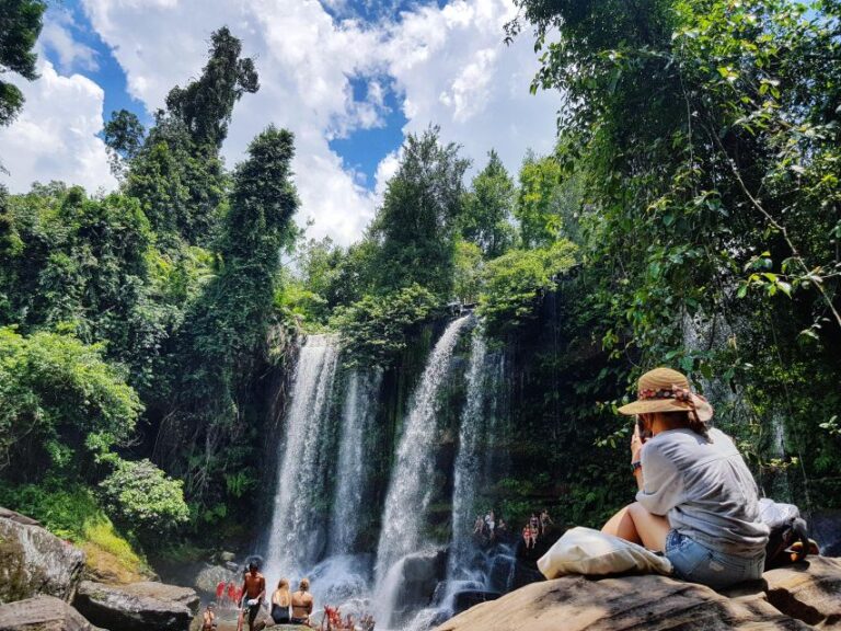 Phnom Kulen Waterfall and 1000 Lingas Small Group Tour