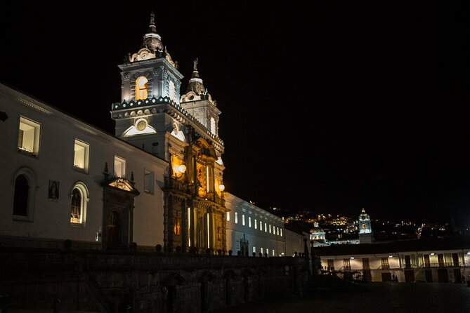 Photography Tour Quito at Night & Urban Legends - Pickup Details for Photography Tour