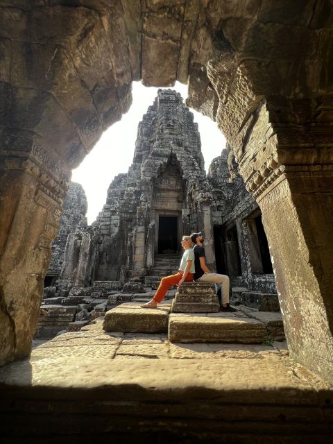Private Angkor Wat Sunrise Tour With Lunch Included - Tour Duration and Guide Details