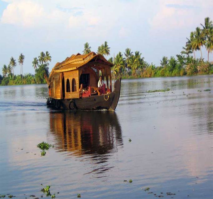 Private Backwater Cruise From Bangalore