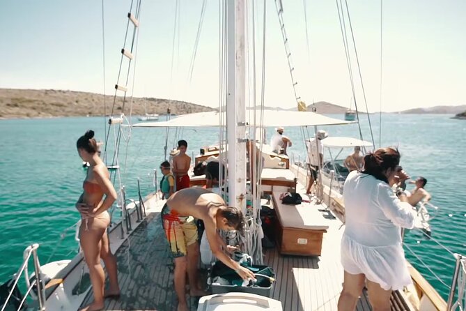 Private Half-Day Swimming Cruise From Zadar(10-12)People