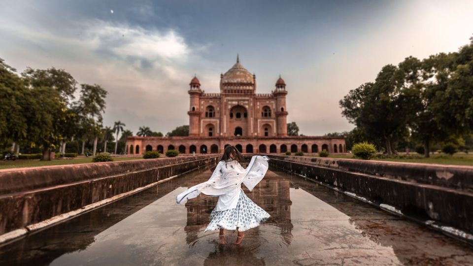 Private Old & New Delhi Tour From Your Hotel - Booking and Logistics Details