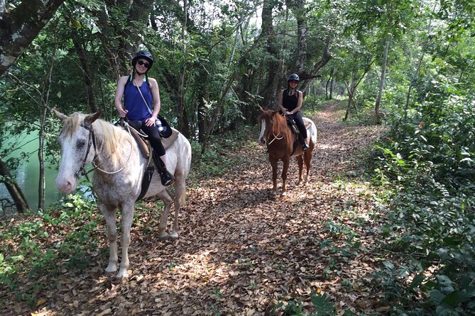 PRIVATE Xunantunich Horseback Riding Tour Plus LUNCH - Pickup and Confirmation