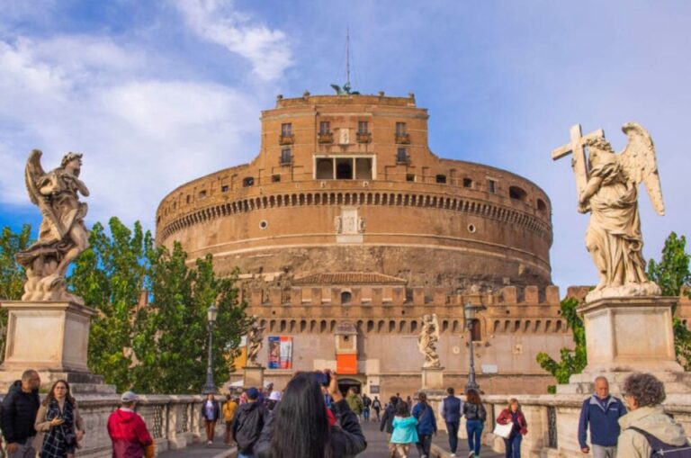 Rome: Castel Sant’Angelo Private Tour & Skip-the-Line Entry