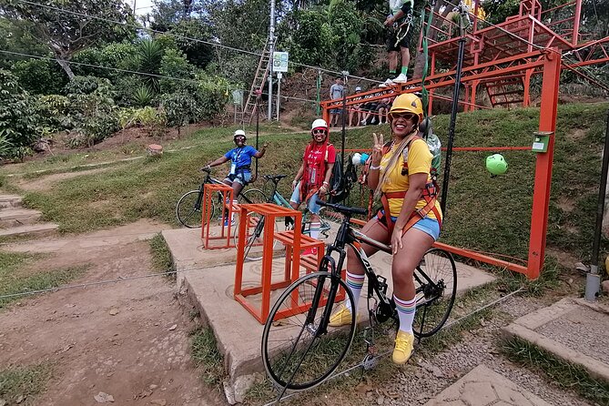 Ruta De Flores Bike Zipline and Rainbow Slide - Visit to Café Albania