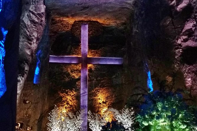 Salt Cathedral Private Exclusive 8 Hours Tour. All Included - Itinerary Highlights