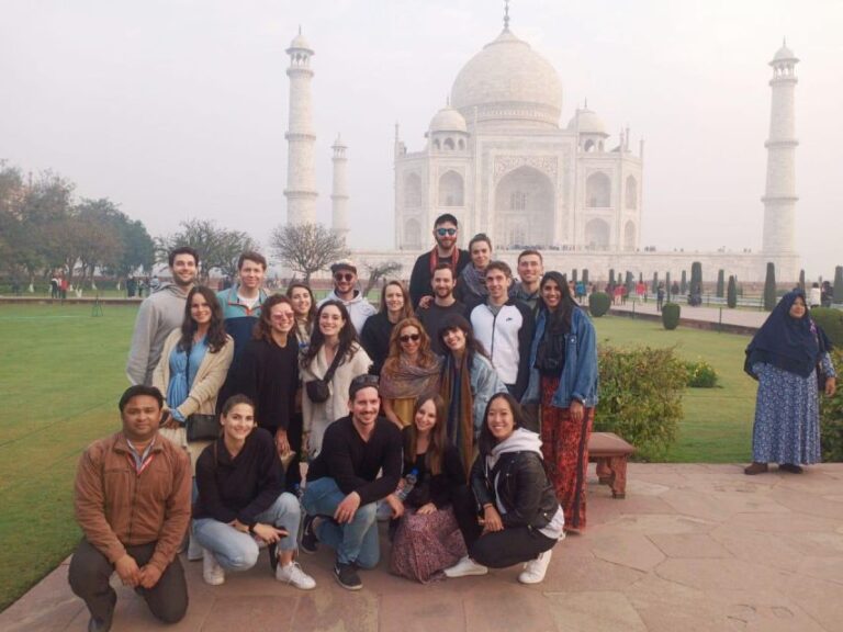 Same Taj Mahal and Agra Fort Tour By Car From Delhi