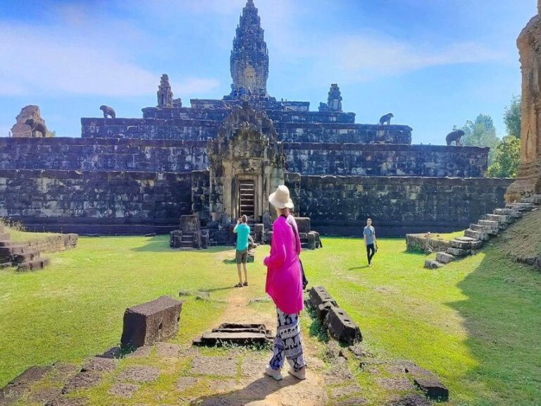 Siem Reap Angkor Wat 2-Day Tour With Professional Tour Guide