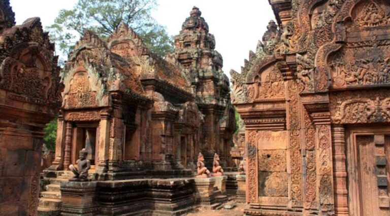 Siem Reap: Banteay Srey and Kulen Mountain Private Day Tour