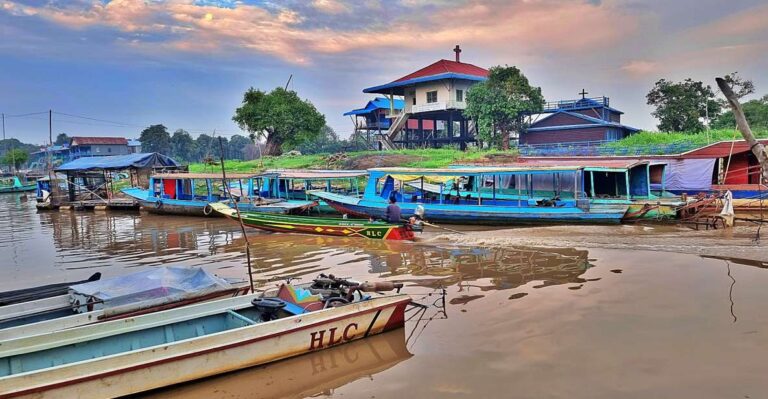 Siem Reap: Kompong Phluk Floating Village Jeep and Boat Tour