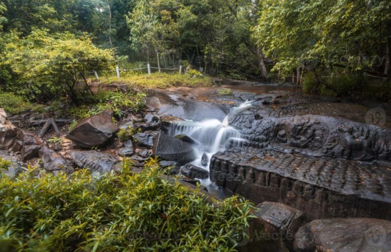 Siem Reap: Kulen Waterfall by Private Tour