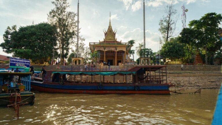 Siem Reap: Private Phnom Kulen & Angkor Wat 2-Day Tour