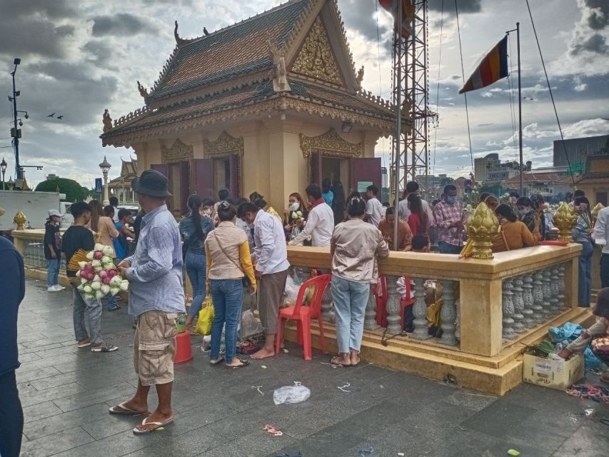 Sightseeing and History Tour in Phnom Penh - Tour Highlights and Inclusions