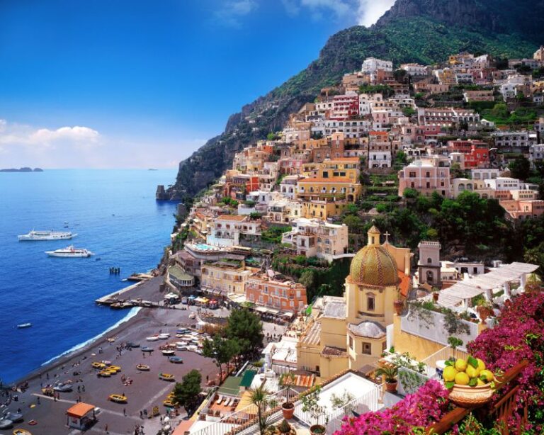 Sorrento: Amalfi Coast Full-Day Private Vintage Vespa Tour