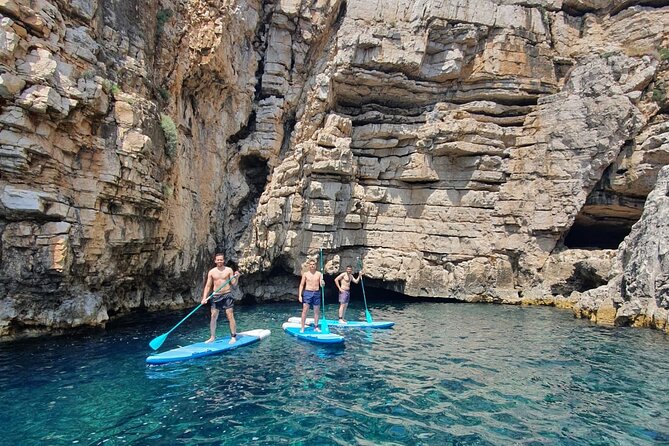 Stand Up Paddle Boarding Adventure in Pula - Meeting and Pickup Details