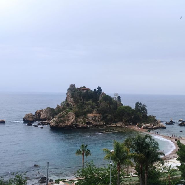 Taormina Walking Tour and Ancient Theather Private Tour