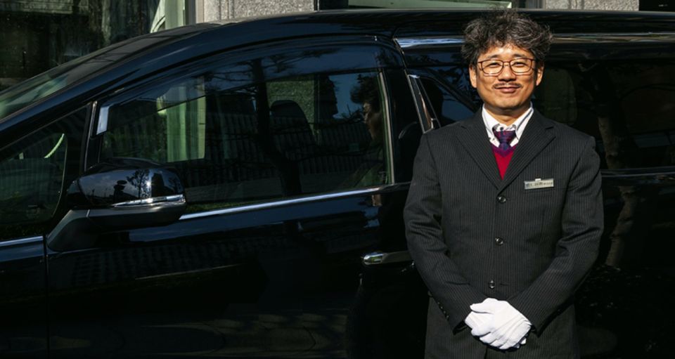 Tokyo: One-Way Private Transfer To/From Yokohama