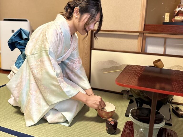 Tokyo:Genuine Tea Ceremony, Kimono Dressing, and Photography