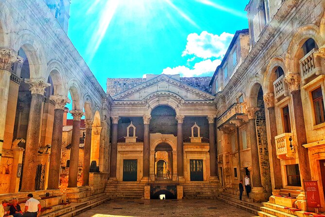 Wonderful Split – Diocletians Palace Private Walking Tour